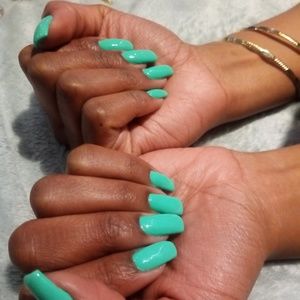 Meet your Posher, Vanessa